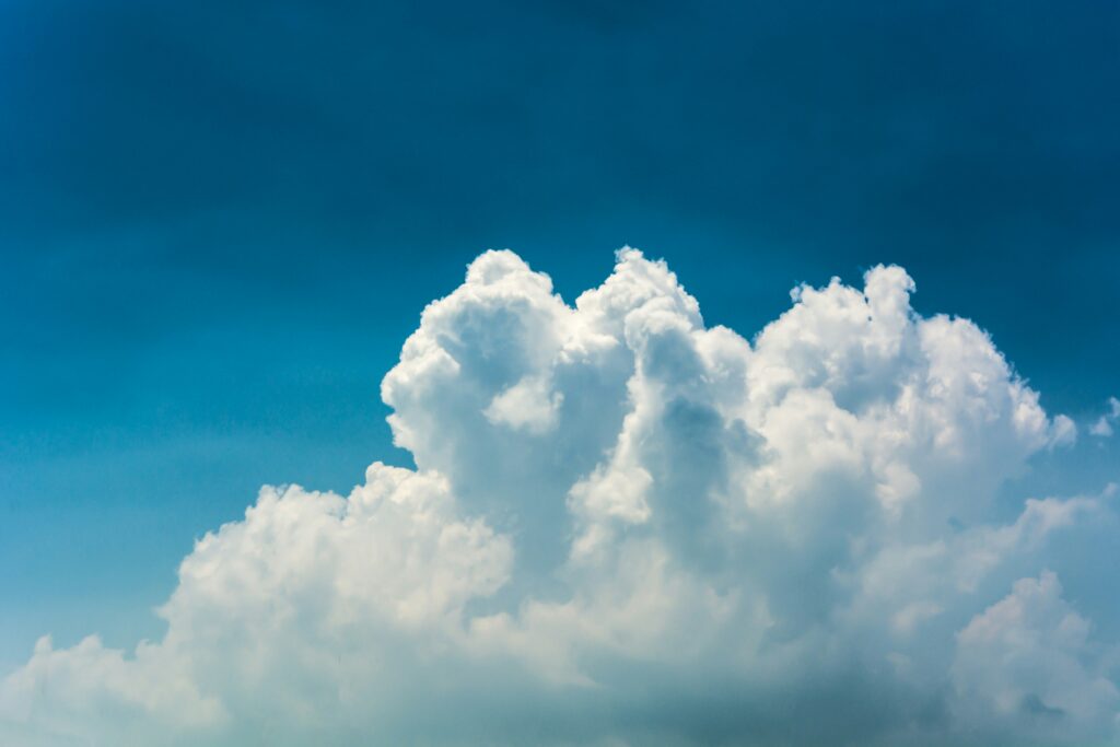 Cloud vs Hybrid Cloud: Which is Better for Your Business? 1 cloud solutions